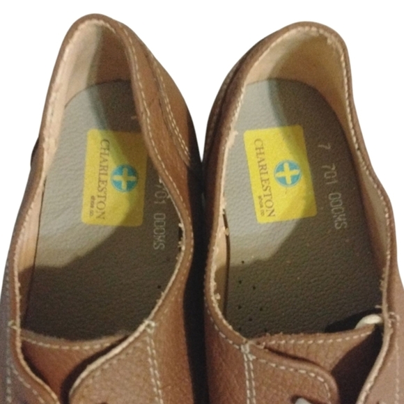 NEW CHARLESTON SHOE CO. Light Brown Leather Lace Up Loafers Tan Flats Sz 7 - Picture 4 of 10